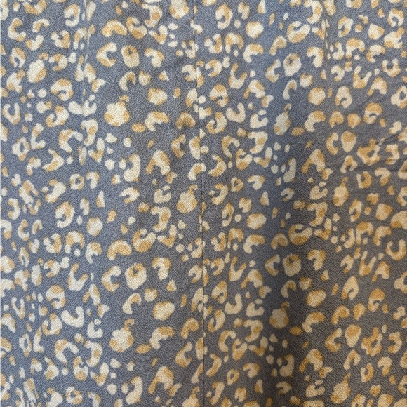 Urban Romantics wrap skirt - cheetah print medium 12.5” waist but adjustable - Picture 4 of 5